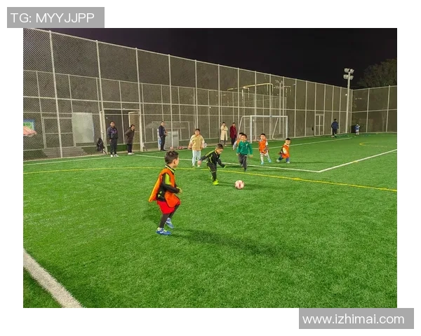 盗梦球星足球燃情对决展现绿茵梦想与热血拼搏精神